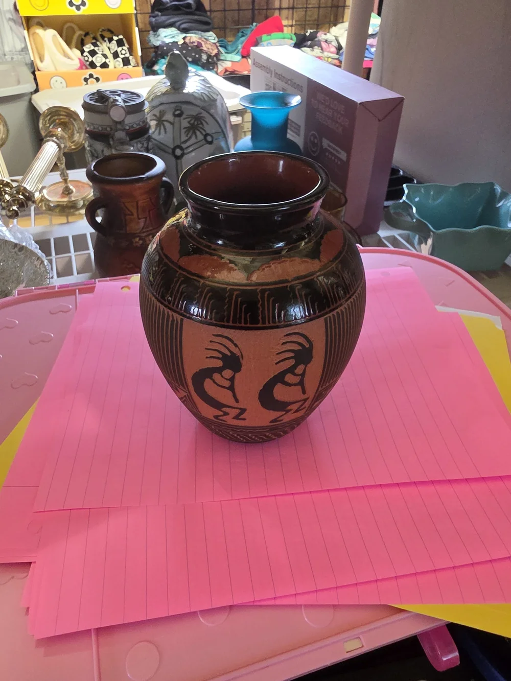 AT-1 Navajo Crafter Terracotta Ptttery Vase Signed And Numbered With Papers